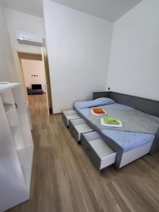 Apartament A Casa Di Anna E Mario Cagliari Zewnętrze zdjęcie
